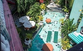 Hotel Maya Del Mar